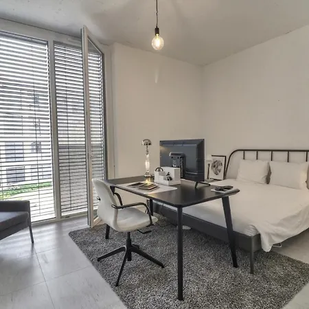 Modern Studio In Lausanne #2-04 Le Mont-Sur-Lausanne